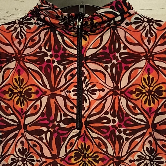 Top - Picture 3 of 5